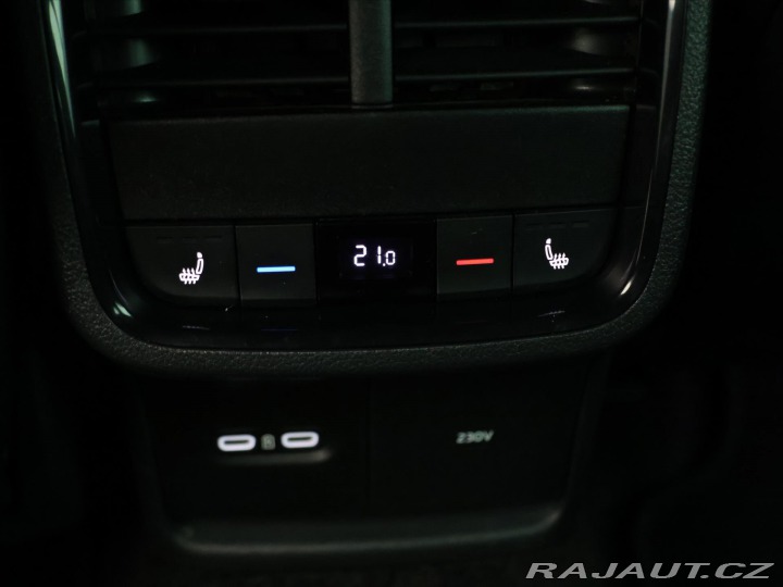 Škoda Octavia 2,0 TSI 180kW DSG RS 1.Ma 2022