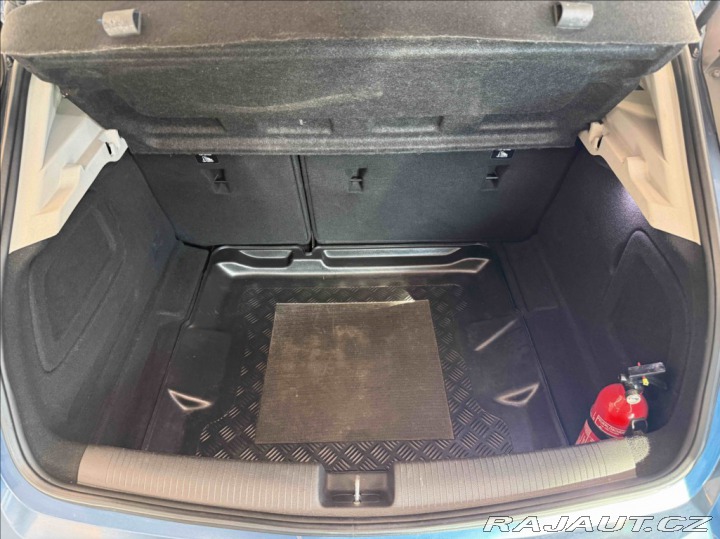 Opel Astra 1,6 CDI 81kW vyhřívaný vo 2016