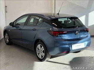 Opel Astra 1,6 CDI 81kW vyhřívaný vo 2016