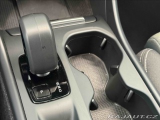 Volvo XC40 2,0 B3 Core Blis,Bezklíč 2022