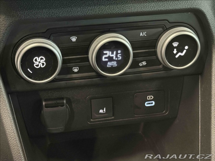 Dacia Jogger 1,0 TCE Extreme 7-míst ČR 2025