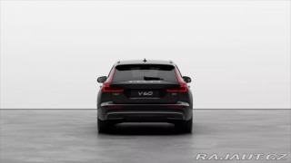 Volvo V60 2,0 B4  Plus Dark 2025
