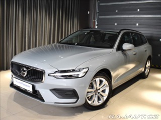 Volvo V60 2,0 B4  Core 2025