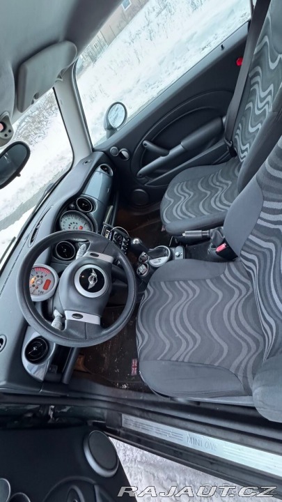 Mini One 1,6   benzín automat 2004