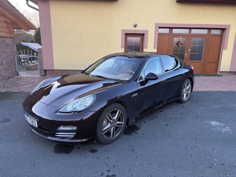 Porsche Panamera 4S