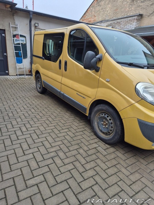 Renault Trafic 2,5 trafic Passenger DC 2008