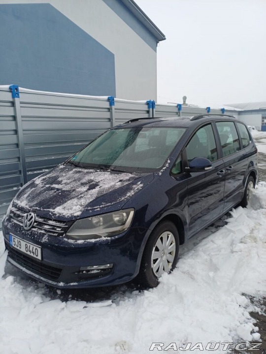 Volkswagen Sharan 2,0   7N 2010