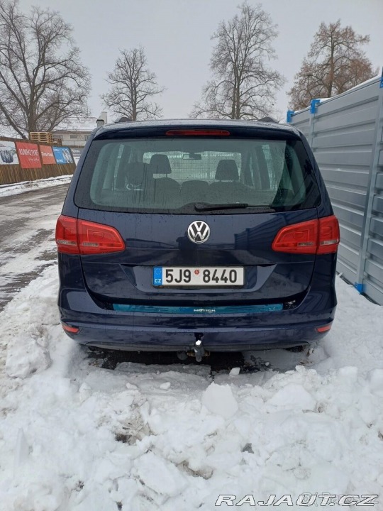 Volkswagen Sharan 2,0   7N 2010