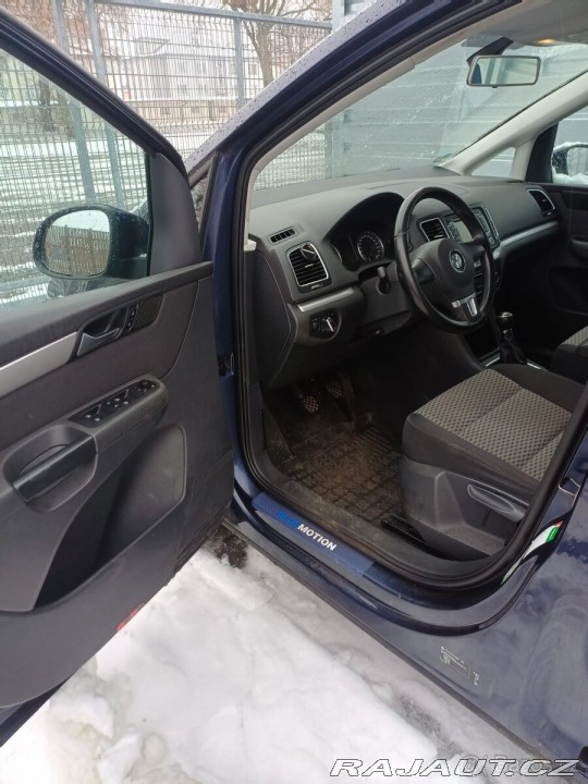 Volkswagen Sharan 2,0   7N 2010