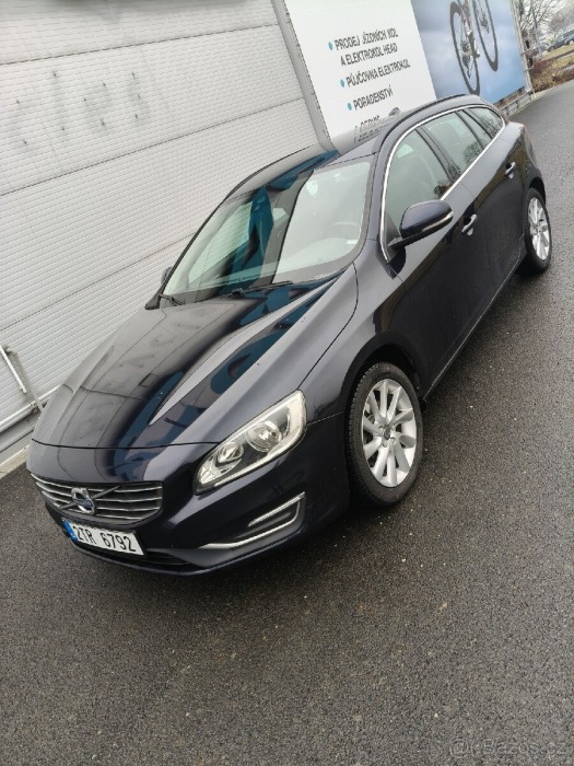 Volvo V60 2,0 AUTO