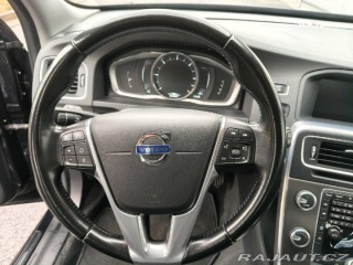 Volvo V60 2,0   AUTO 2015
