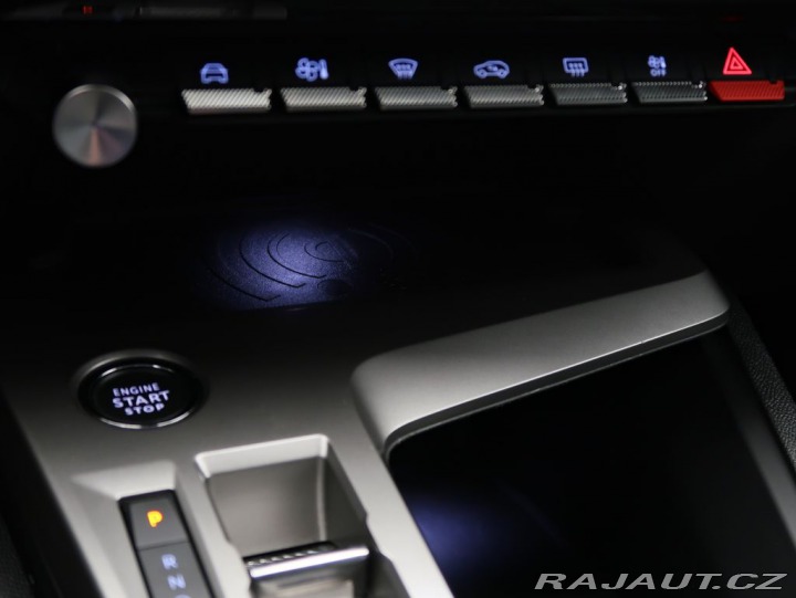 Peugeot 408 1.2PureTech,96kW,ALLURE,A 1800