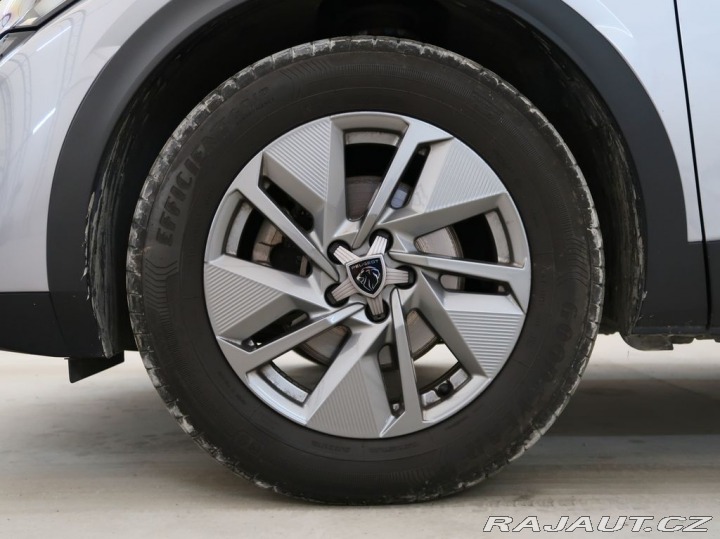 Peugeot 408 1.2PureTech,96kW,ALLURE,A 1800