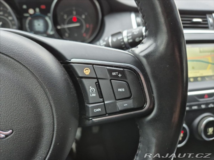 Jaguar E-Pace 2,0 D180 AWD 2019