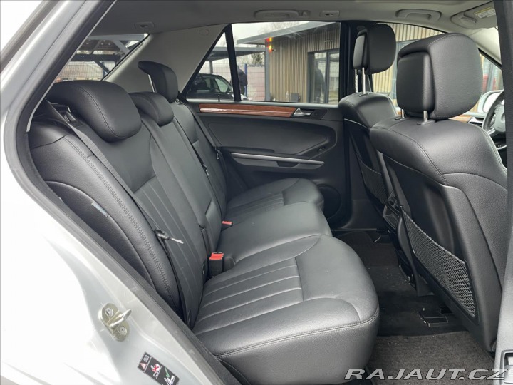 Mercedes-Benz M 3,5 ML 350 4Matic REZERVA 2006