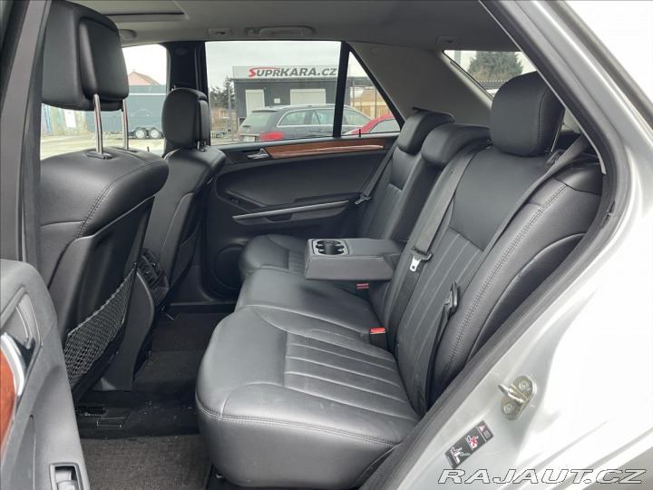 Mercedes-Benz M 3,5 ML 350 4Matic REZERVA 2006