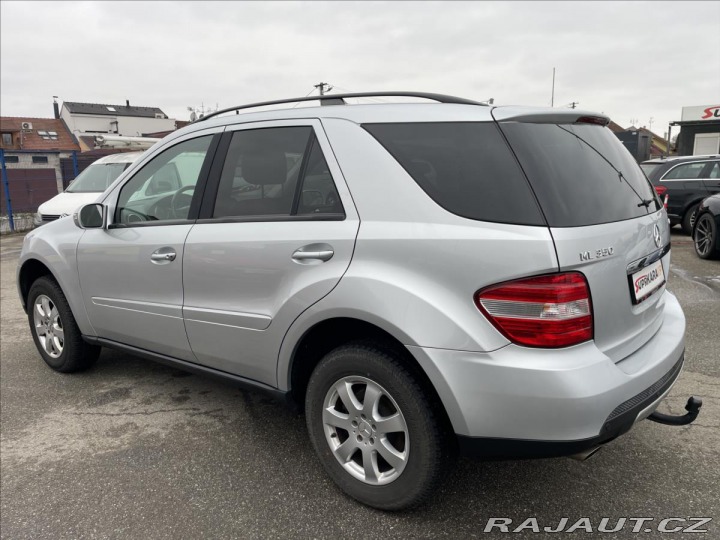 Mercedes-Benz M 3,5 ML 350 4Matic REZERVA 2006