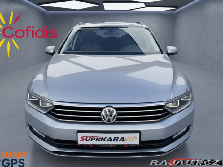 Volkswagen Passat 2,0 TDi DSG REZERVACE 2016