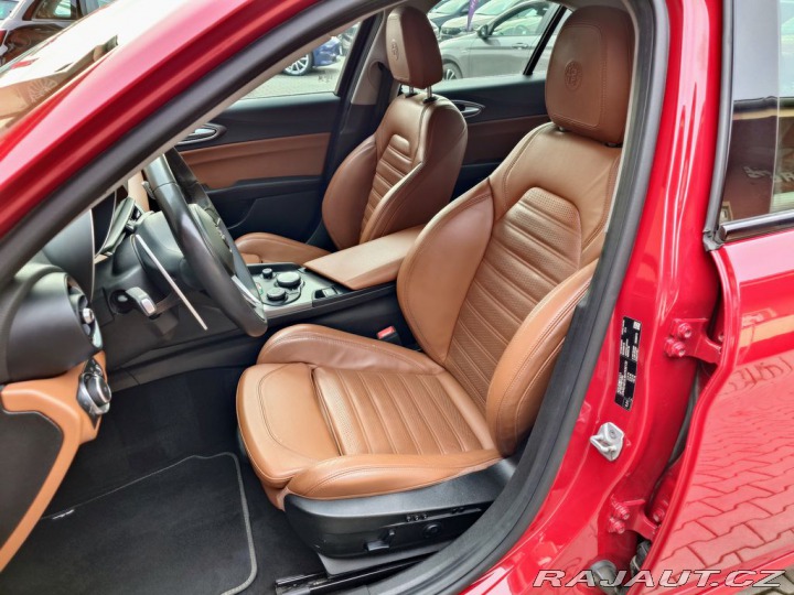 Alfa Romeo Giulia 2.2 JTDM  Veloce 154 kW 2017