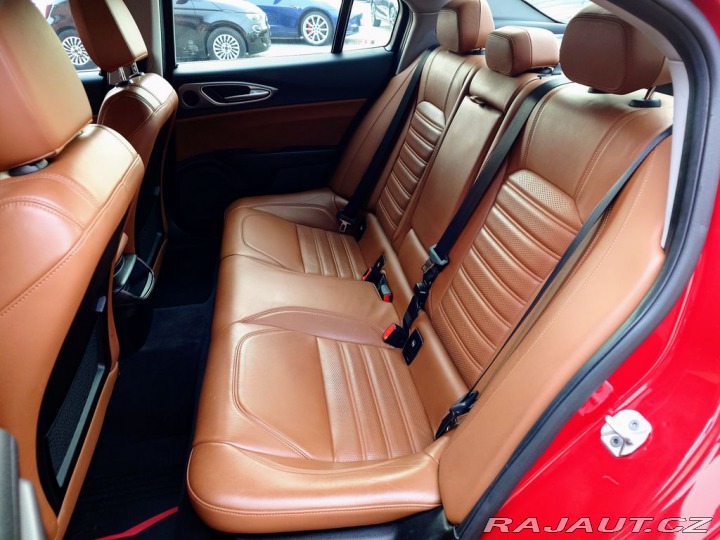 Alfa Romeo Giulia 2.2 JTDM  Veloce 154 kW 2017