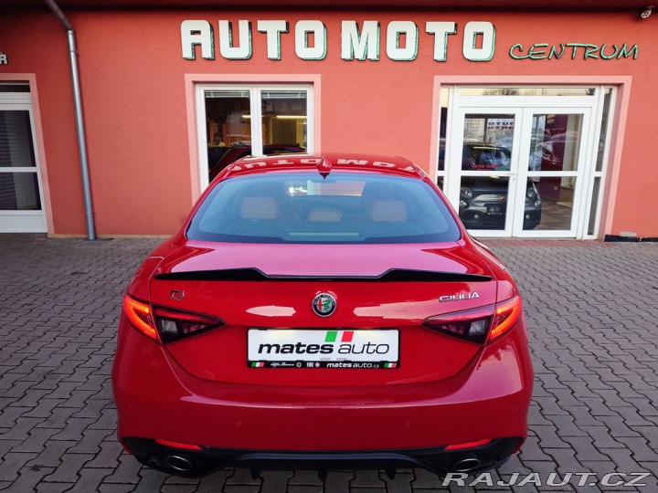 Alfa Romeo Giulia 2.2 JTDM  Veloce 154 kW 2017