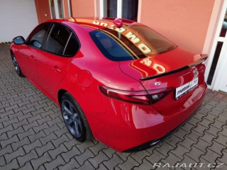 Alfa Romeo Giulia 2.2 JTDM  Veloce 154 kW 2017