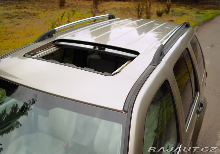 Jeep Cherokee 2.8CRD 120kW,4X4,LIMITED 2006