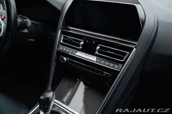 BMW M8 Competition Coupe, DPH 2022