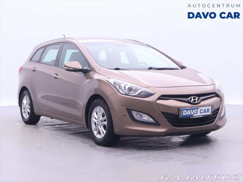 Hyundai i30 1,6 GDi 99kW CZ Trikolor