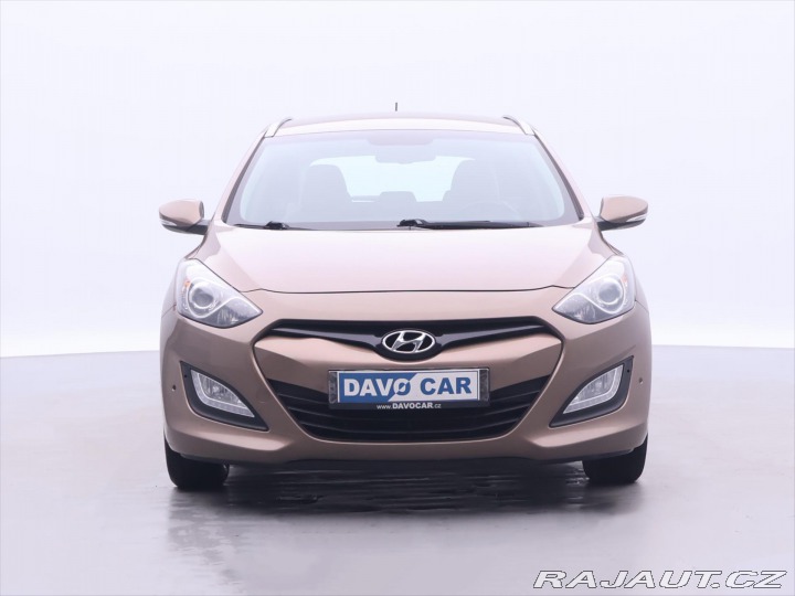 Hyundai i30 1,6 GDi 99kW CZ Trikolor 2013