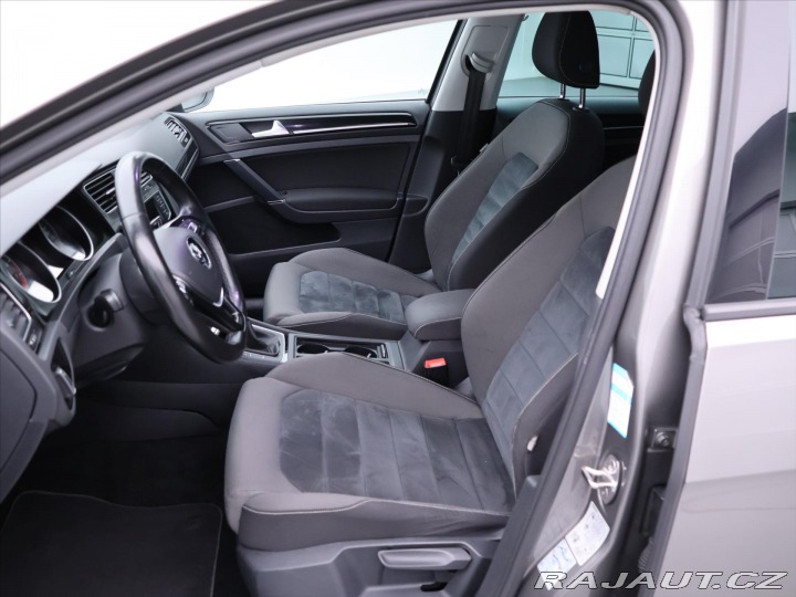 Volkswagen Golf 1,4 TSI 110kW Highline Na 2016