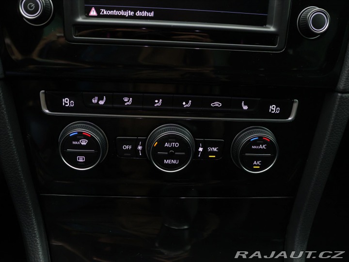 Volkswagen Golf 1,4 TSI 110kW Highline Na 2016