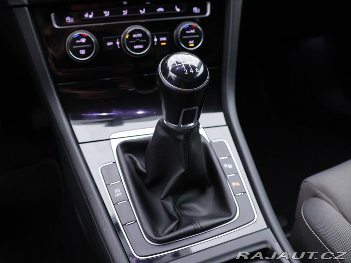 Volkswagen Golf 1,4 TSI 110kW Highline Na 2016