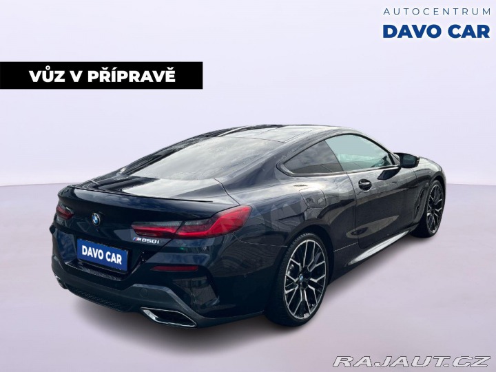 BMW 8 4,4 M850i xDrive 390kW Co 2023