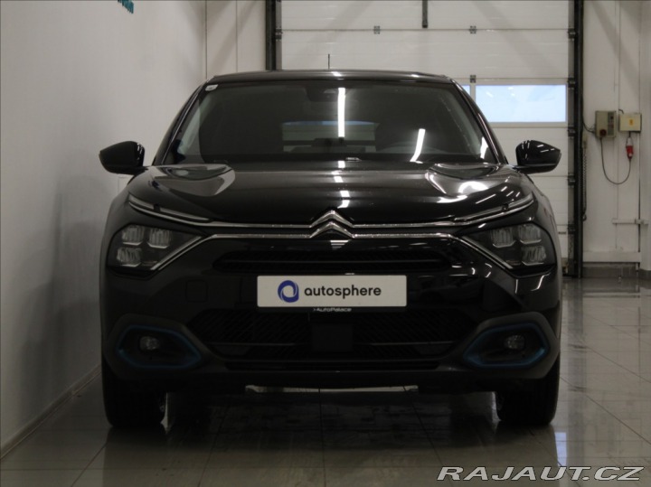 Citroën Ostatní modely ë-C4 0,1 50kWh Shine Masáž 255 2024