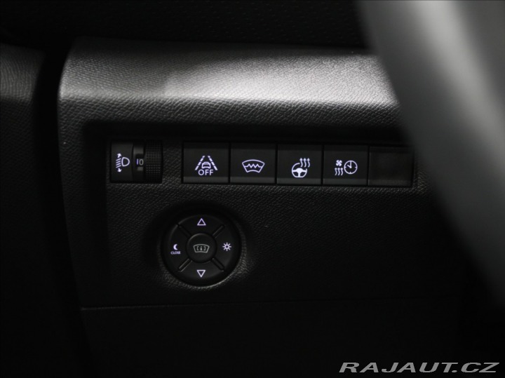 Citroën Ostatní modely ë-C4 0,1 50kWh Shine Masáž 255 2024