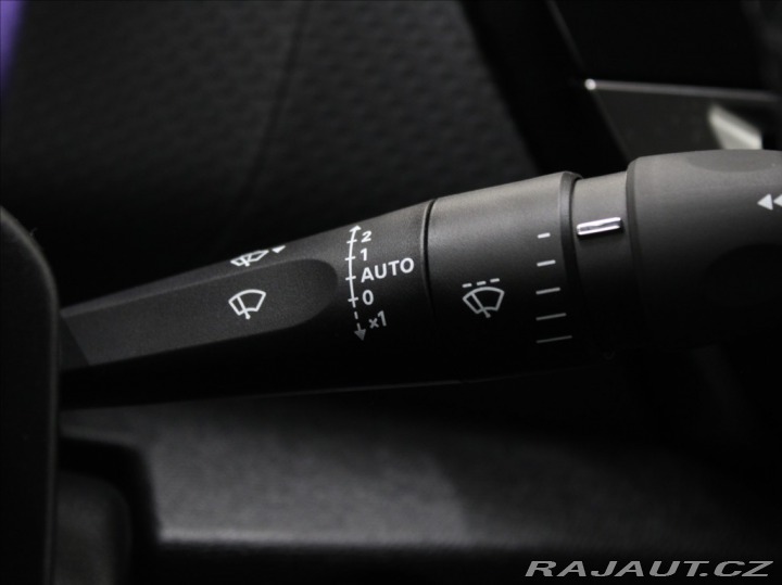 Citroën Ostatní modely ë-C4 0,1 50kWh Shine Masáž 255 2024