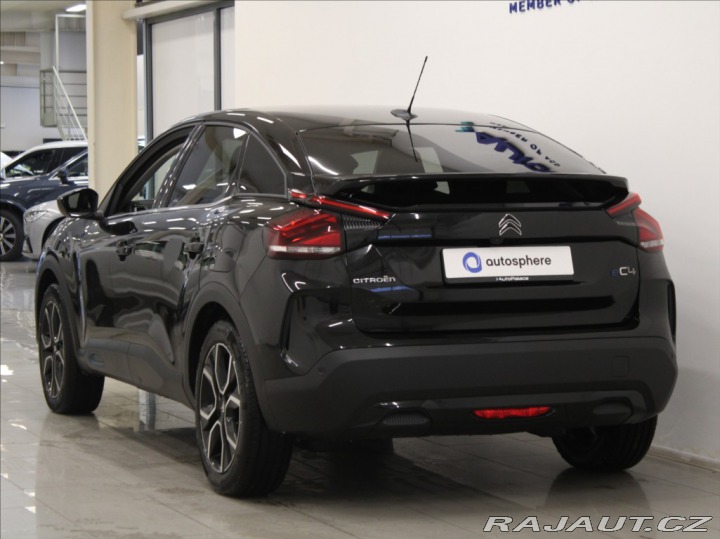 Citroën Ostatní modely ë-C4 0,1 50kWh Shine Masáž 255 2024