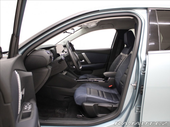 Citroën Ostatní modely ë-C4 0,1 50kWh Shine 37tkm. 2022