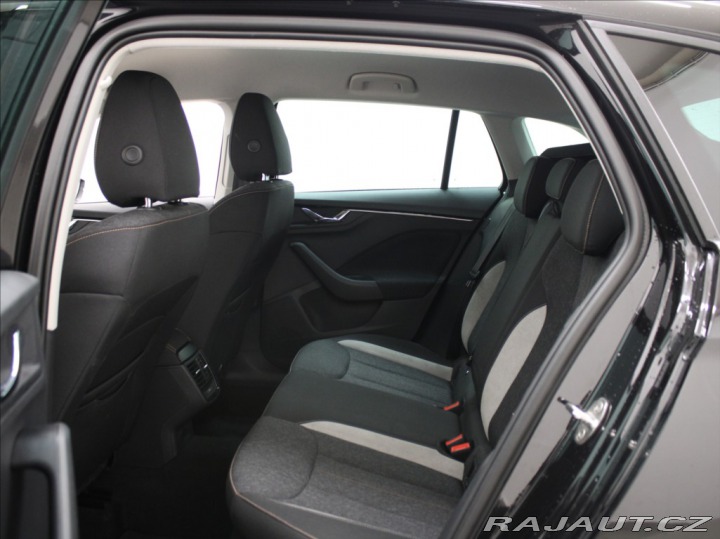 Škoda Scala 1,0 TSi 85kW Top Sel. 5L. 2025