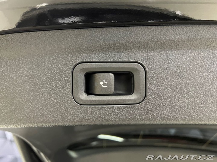 Mercedes-Benz GLE 450d 4M AMG, WEBASTO, PAN 2026