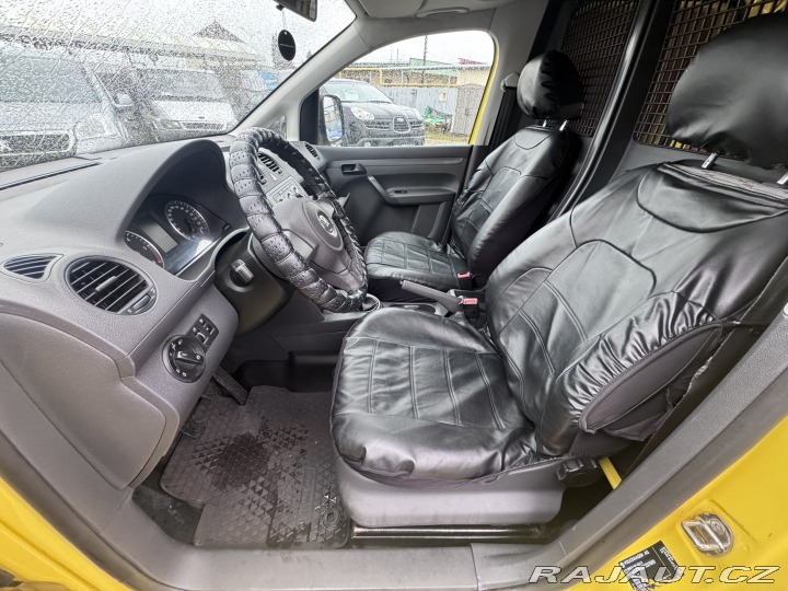 Volkswagen Caddy 1,6 TDI 55 KW STK TAŽNÉ 2011
