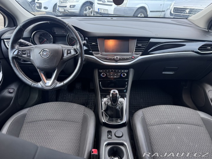 Opel Astra 1,4 92 KW T. SPOJKA ROZ. 2017