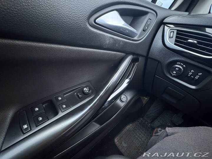 Opel Astra 1,4 92 KW T. SPOJKA ROZ. 2017