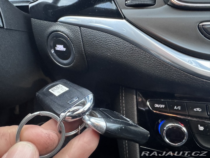 Opel Astra 1,4 92 KW T. SPOJKA ROZ. 2017