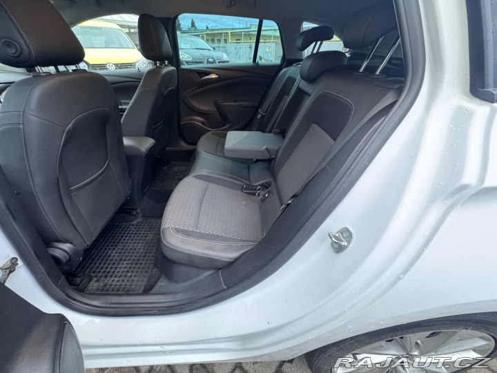 Opel Astra 1,4 92 KW T. SPOJKA ROZ. 2017