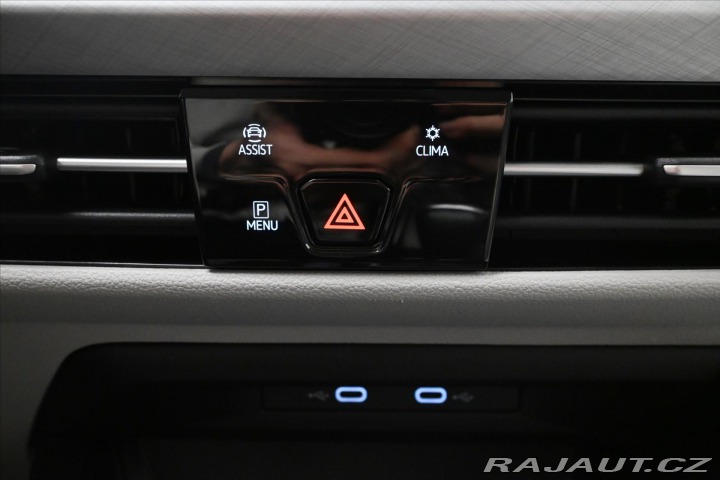 Volkswagen Golf 2,0 TDI 110kW Business LE 2021