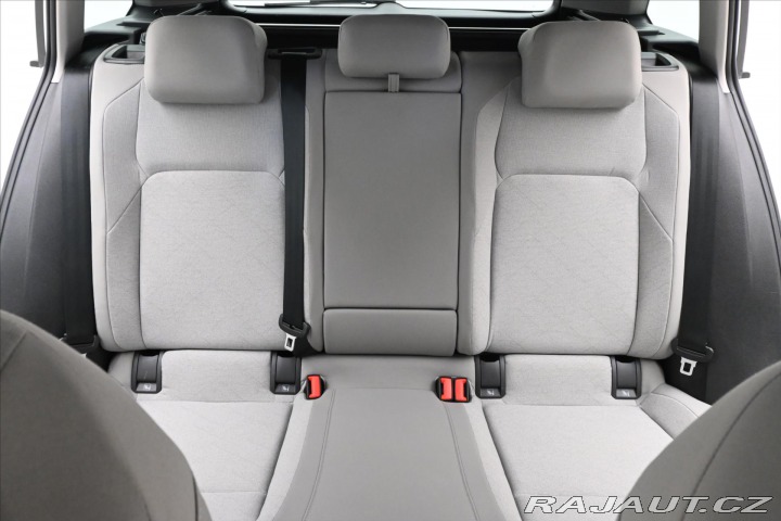 Volkswagen Golf 2,0 TDI 110kW Business LE 2021