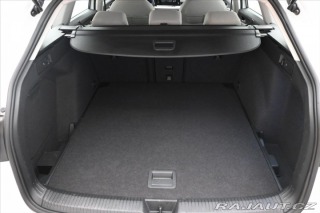 Volkswagen Golf 2,0 TDI 110kW Business LE 2021