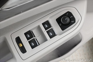 Volkswagen Golf 2,0 TDI 110kW Business LE 2021